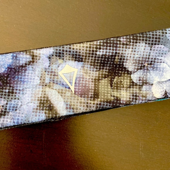 Ivivva Headband Reversible - Picture 2 of 5